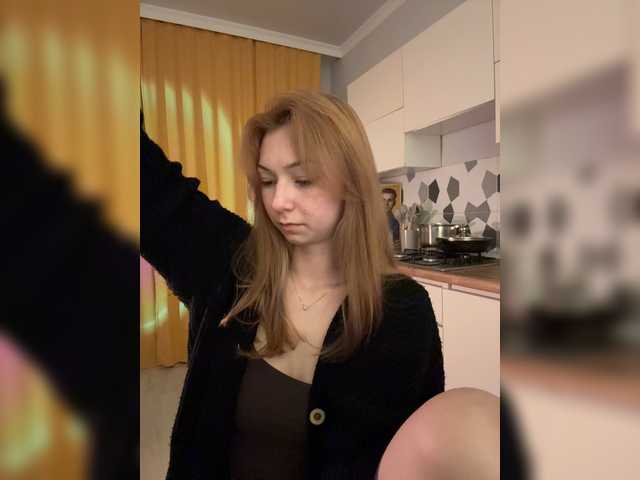 CrazyAleona live cam on BongaCams