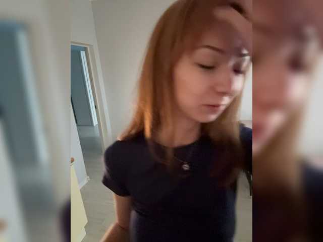 CrazyAleona live cam on BongaCams