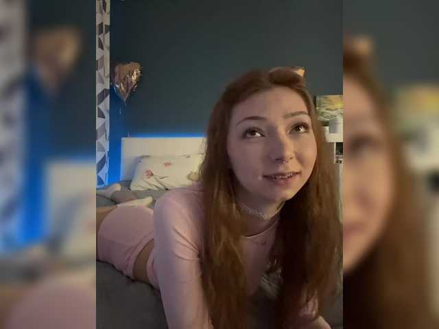 CrazyAleona live cam on BongaCams