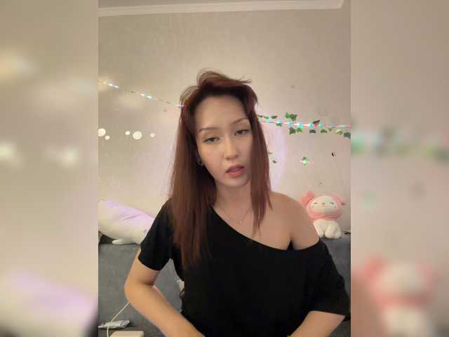CrazyAleona live cam on BongaCams