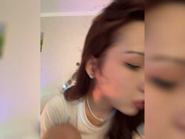 CrazyAleona live cam on BongaCams