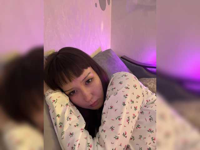 crazyaleona cam belle
