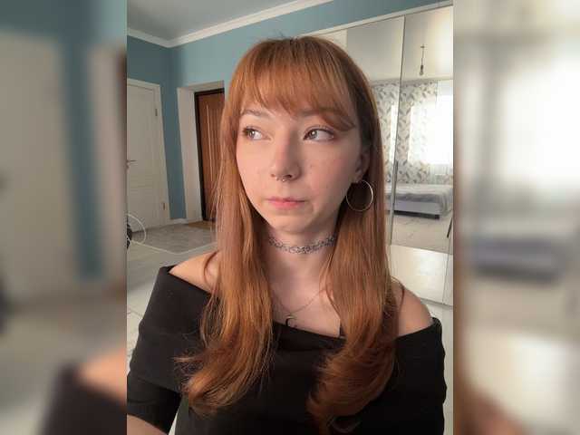 le modèle ShyAlya est en webcam porno dans un show sur le site bongacams, il possède les tags suivants: White/Caucasian,Brunette,Shaved