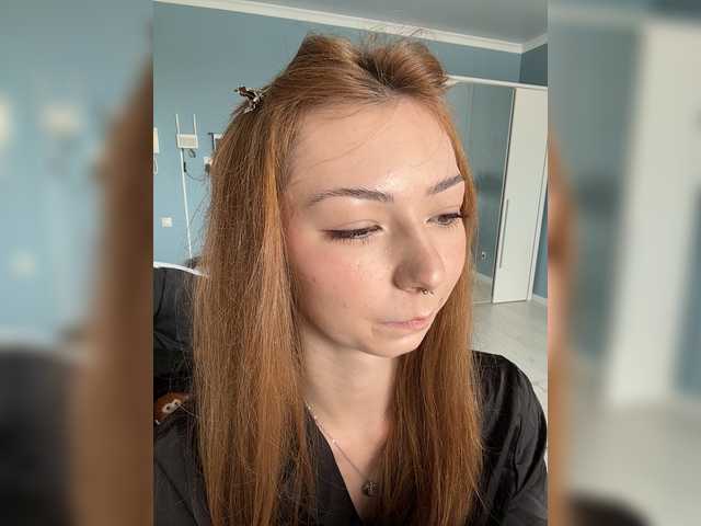 CrazyAleona live cam on BongaCams