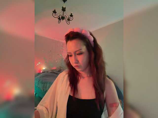 CrazyAleona, en directo ahora en BongaCams