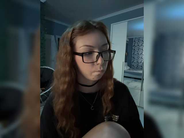 crazyaleona cam belle