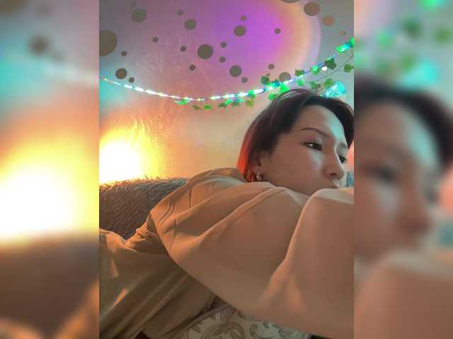 CrazyAleona live cam on BongaCams