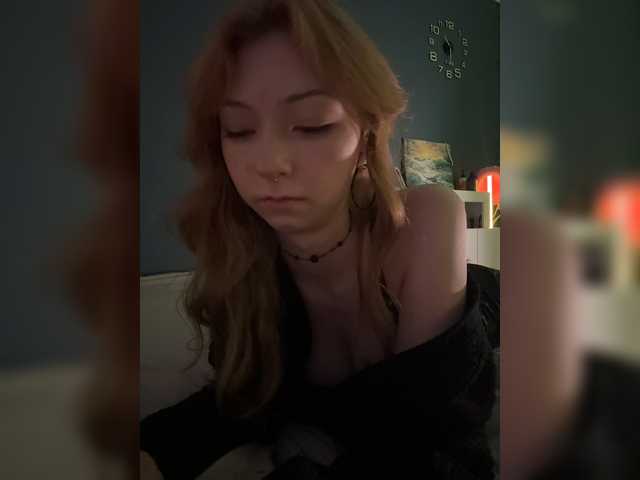 CrazyAleona live cam on BongaCams