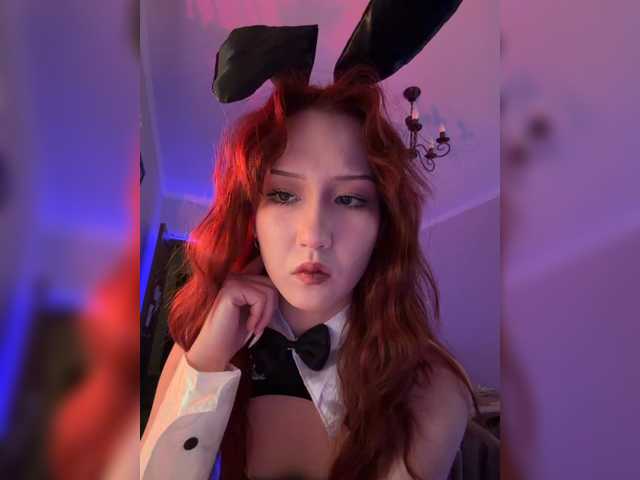 CrazyAleona live cam on BongaCams