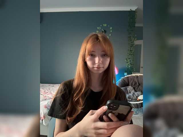 CrazyAleona live cam on BongaCams