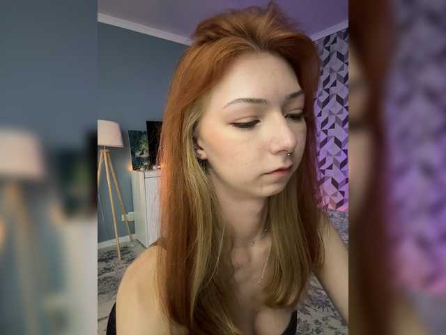 CrazyAleona live cam on BongaCams