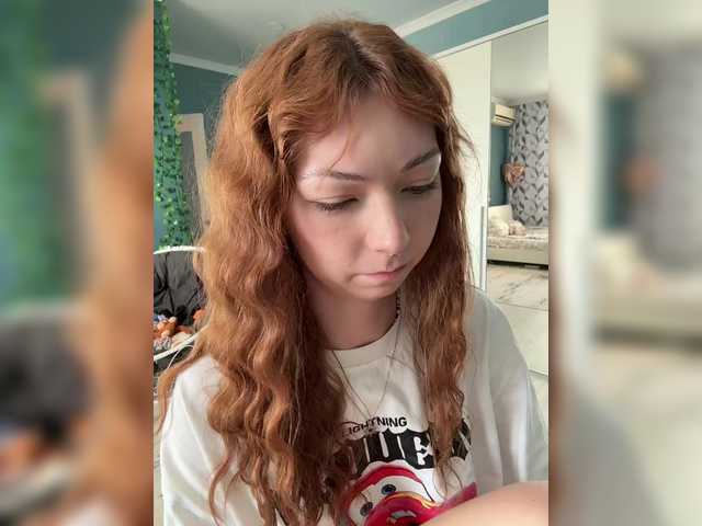CrazyAleona live cam on BongaCams