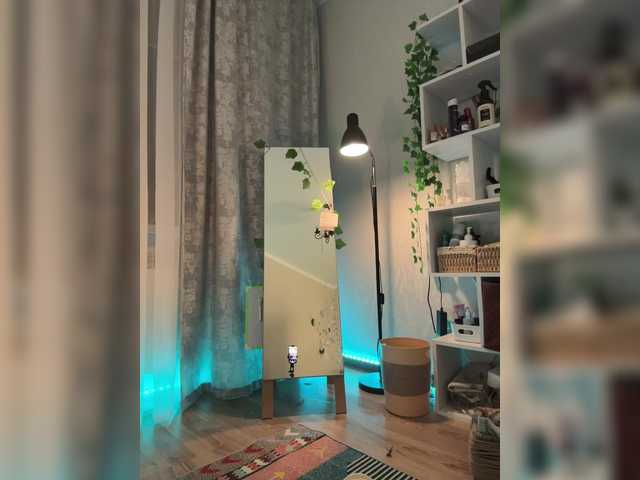 ShyAlya live cam preview