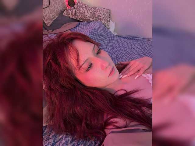 CrazyAleona live cam on BongaCams
