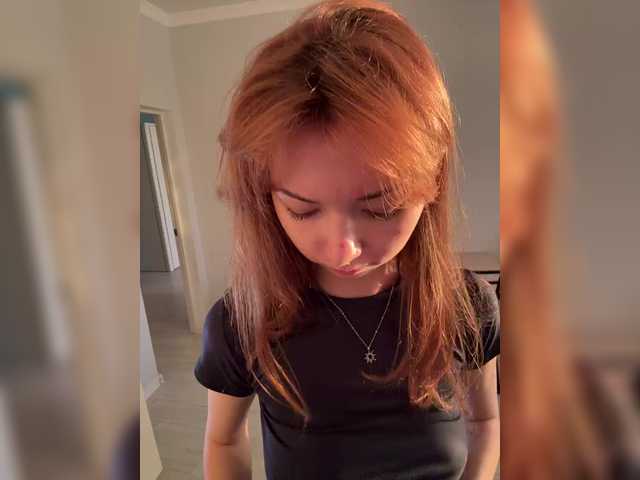 CrazyAleona live cam on BongaCams