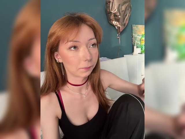 CrazyAleona live cam on BongaCams