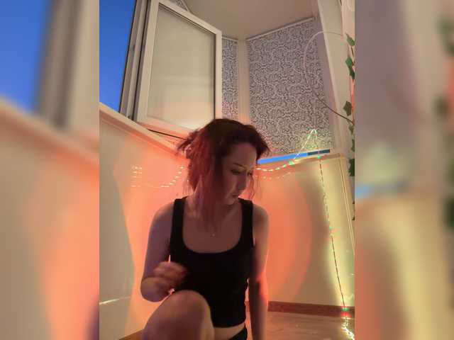 CrazyAleona live cam on BongaCams