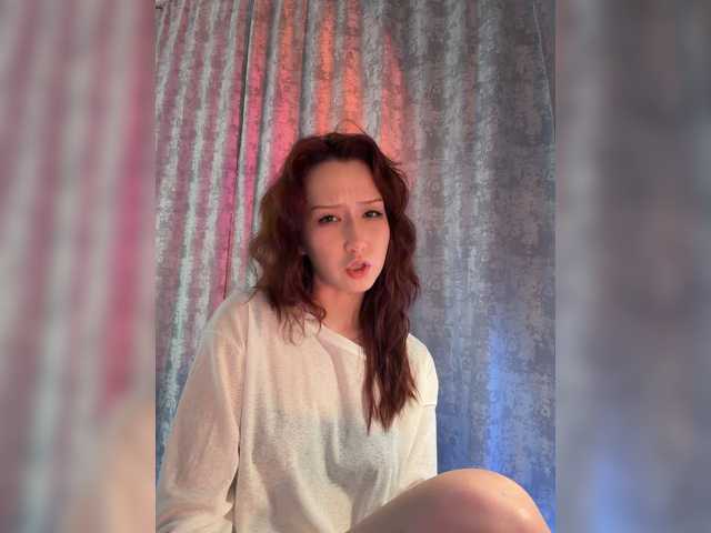CrazyAleona live cam on BongaCams
