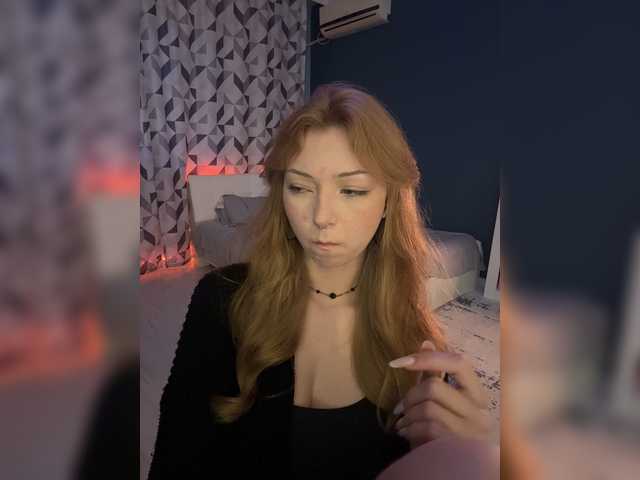CrazyAleona live cam on BongaCams