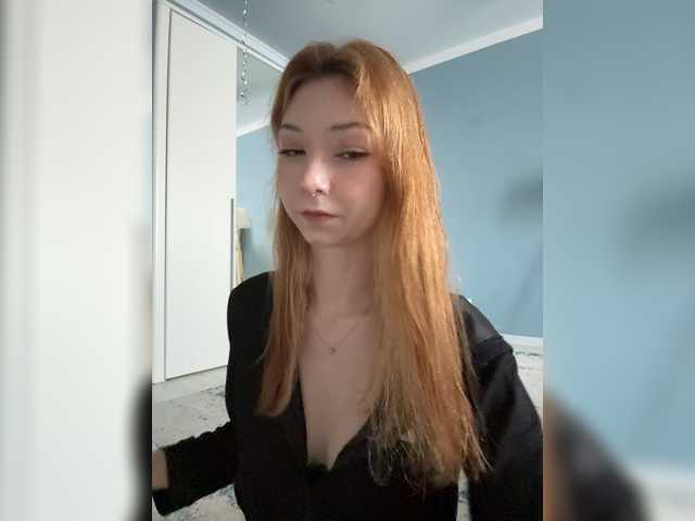 CrazyAleona, live now on BongaCams