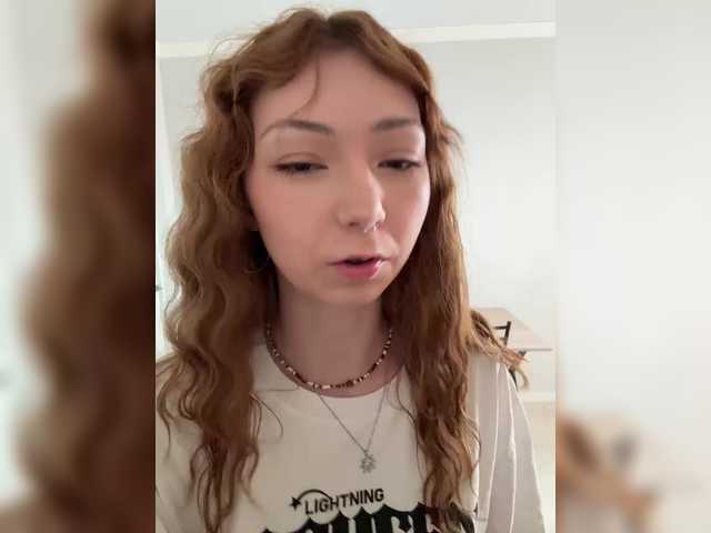 CrazyAleona live cam on BongaCams