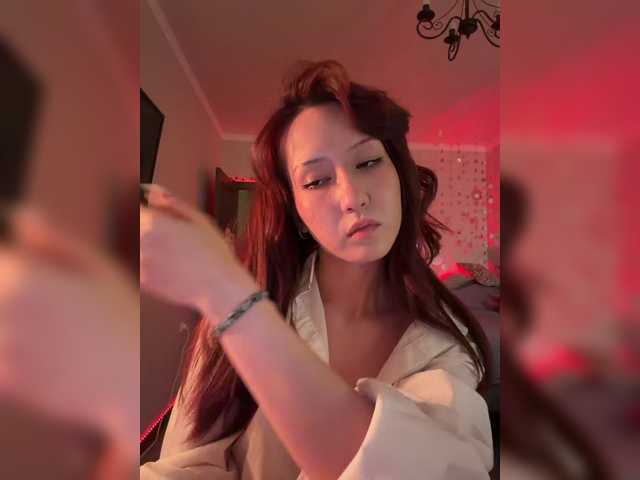 CrazyAleona live cam