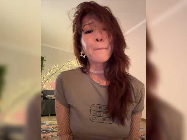 CrazyAleona live cam on BongaCams