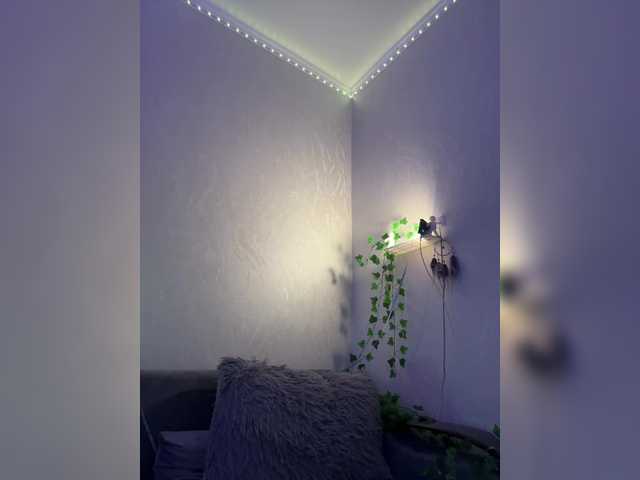 CrazyAleona live cam on BongaCams