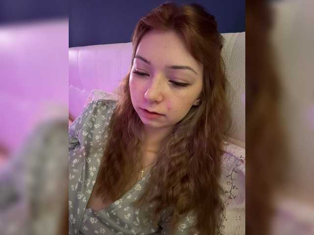 CrazyAleona live cam on BongaCams
