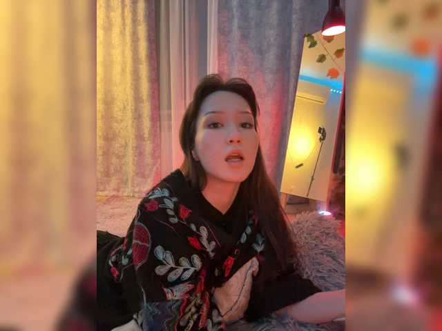 CrazyAleona live cam on BongaCams
