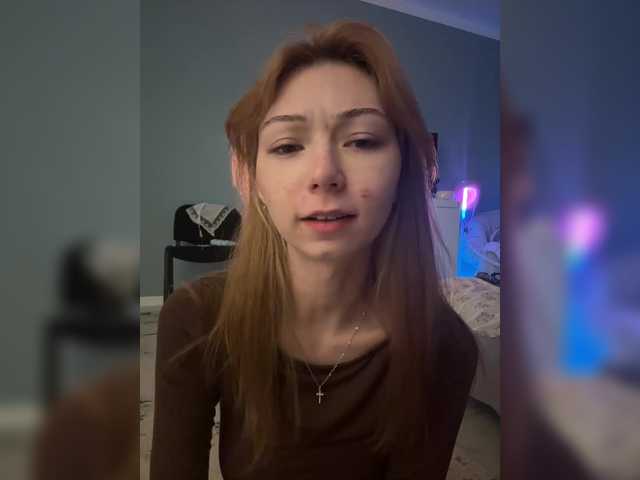 CrazyAleona live cam on BongaCams