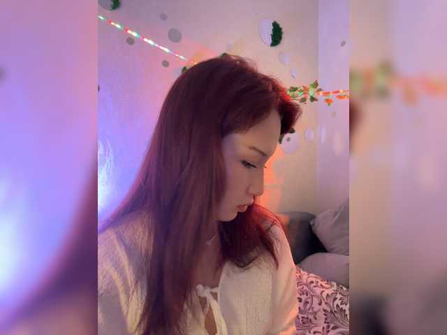CrazyAleona live cam on BongaCams