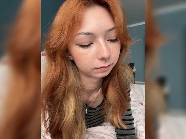 CrazyAleona live cam on BongaCams