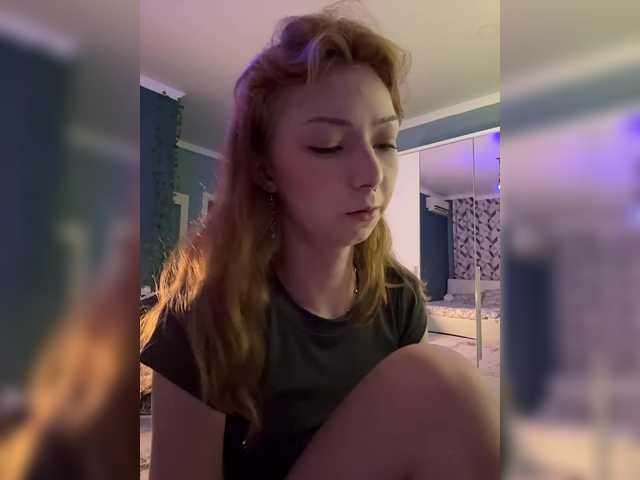 CrazyAleona live cam on BongaCams