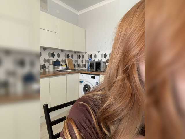 CrazyAleona live cam on BongaCams