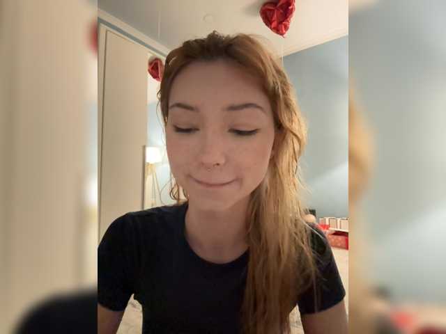 ShyAlya live cam preview