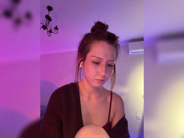 CrazyAleona live cam on BongaCams