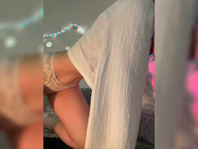 CrazyAleona live cam on BongaCams