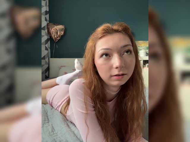 CrazyAleona live cam on BongaCams