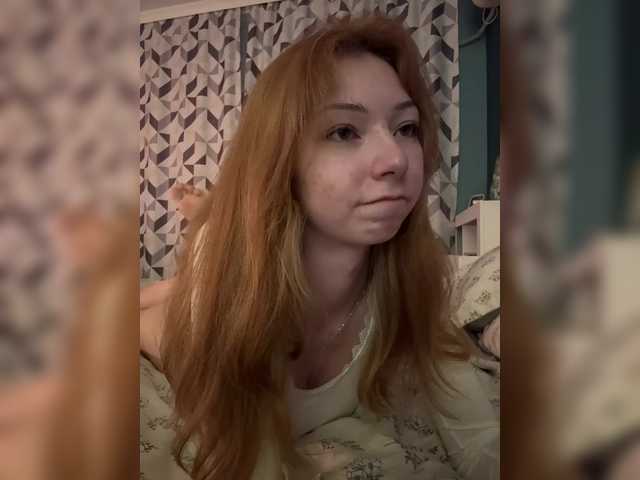 CrazyAleona live cam on BongaCams