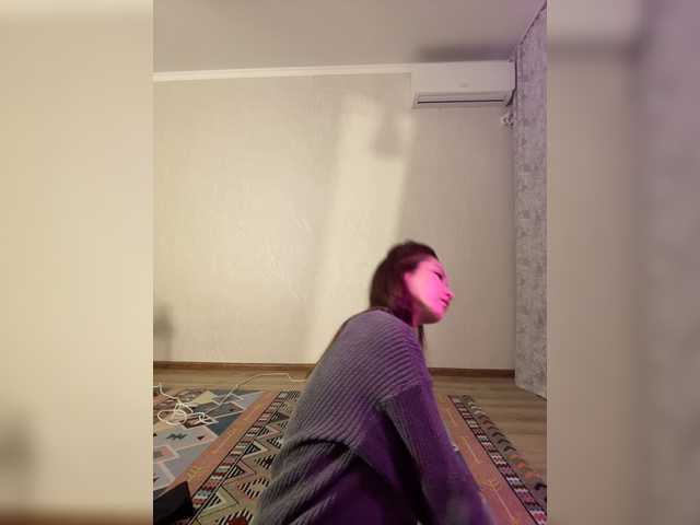 CrazyAleona live cam on BongaCams