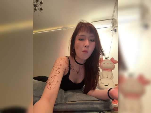 CrazyAleona live cam on BongaCams