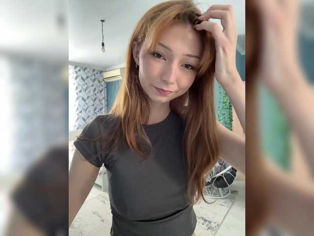 CrazyAleona live cam on BongaCams