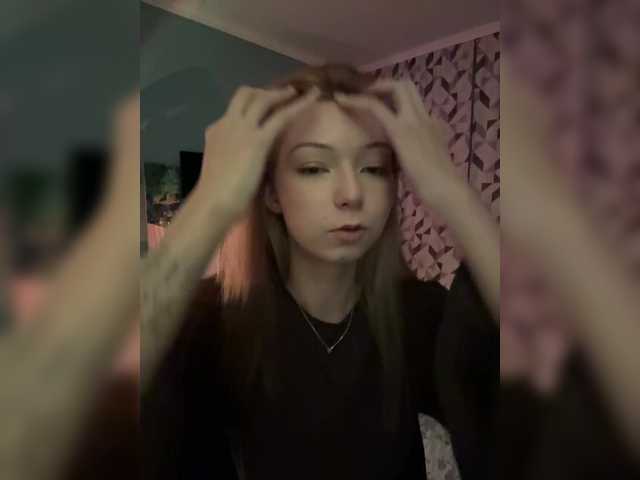 CrazyAleona live cam on BongaCams