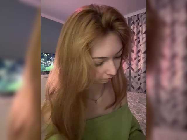 CrazyAleona live cam on BongaCams
