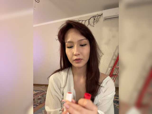 CrazyAleona live cam on BongaCams