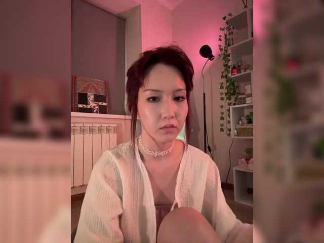 CrazyAleona live cam on BongaCams
