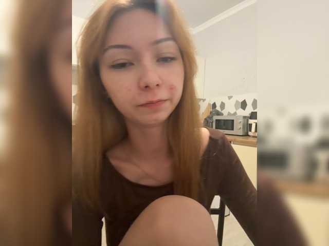 CrazyAleona live cam on BongaCams