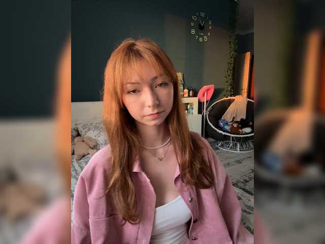 CrazyAleona live cam on BongaCams