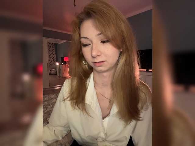 CrazyAleona live cam on BongaCams